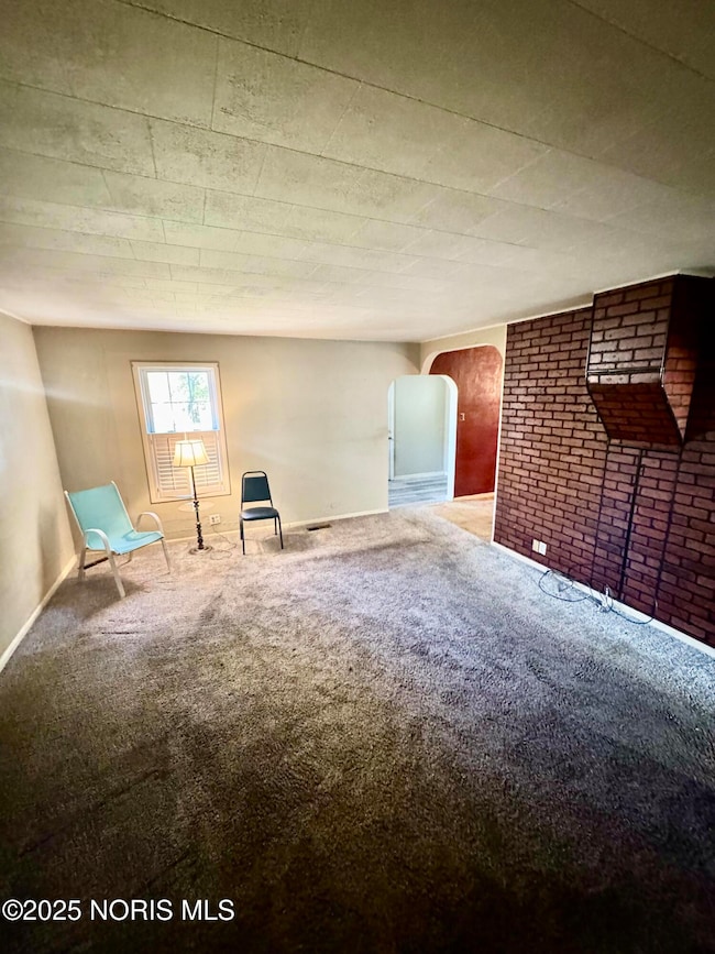 527 W Maple St, Deshler, OH 43516 - photo 6