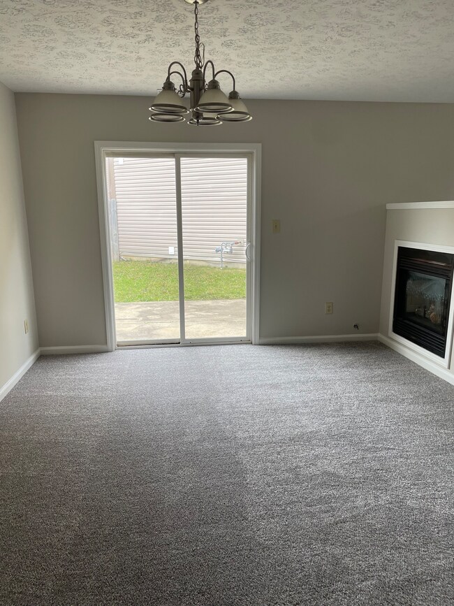 2664 Frasier Fir Dr, Greenwood, IN 46143 - photo 6