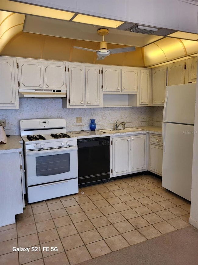 unlisted-address, Saint Petersburg, FL 33709 - photo 7