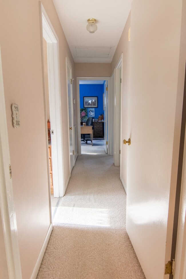 4534 Norcross Rd, Hixson, TN 37343 - photo 7