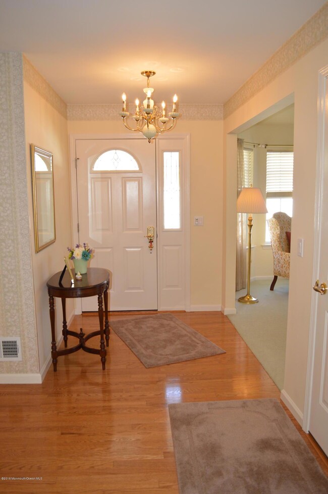 2546 Ridgemont Ct, Toms River, NJ 08755 - photo 5