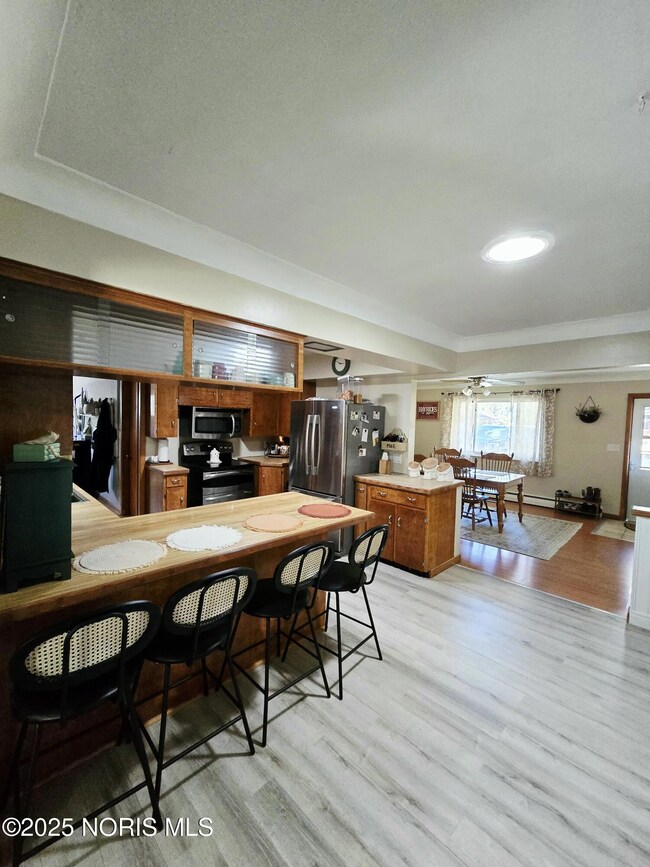 1615 N Thyre Dr, Genoa, OH 43430 - photo 7