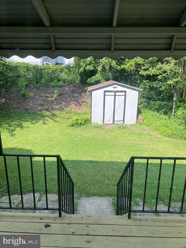 436 Westshire Dr, Catonsville, MD 21228 - photo 6