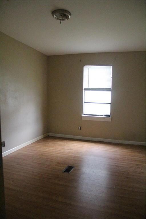 Bonus room (office, exercise room)