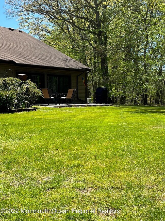 20 Hanover Ct, Red Bank, NJ 07701 - photo 7