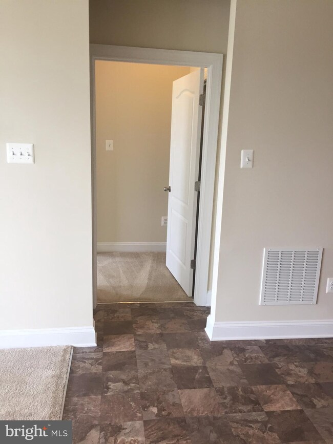 20129 O'Neals Place, Hagerstown, MD 21740 - photo 5