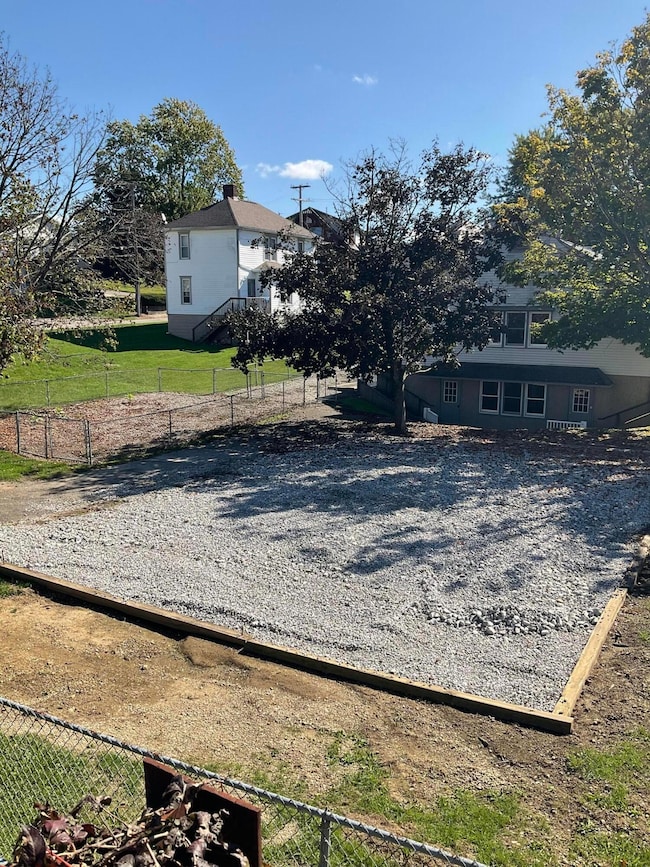 211 S High St, New Lexington, OH 43764 - photo 6