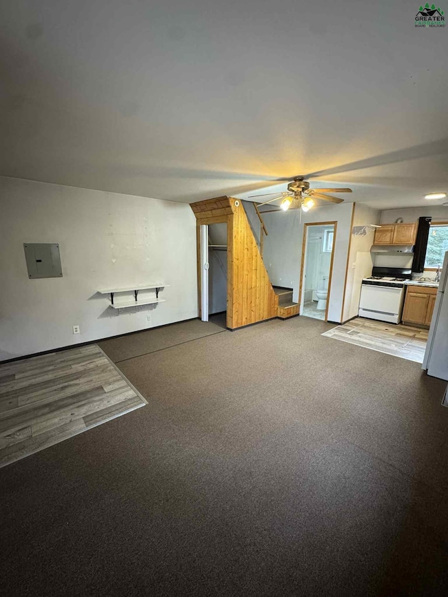 2092 Blackstone Rd, North Pole, AK 99705 - photo 4