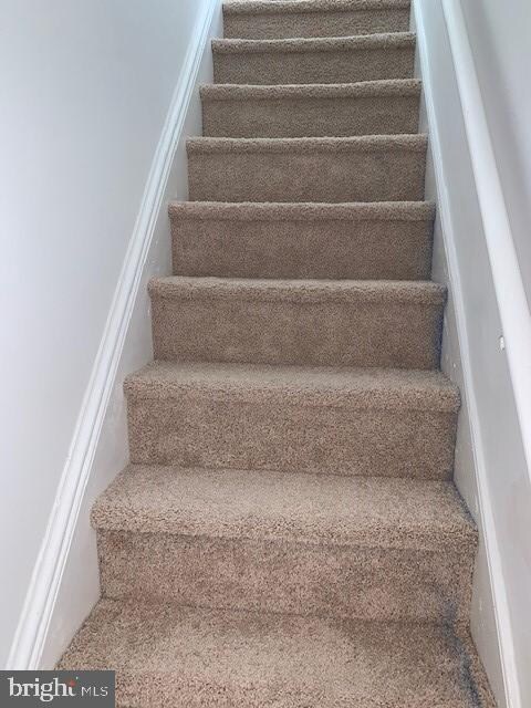 1203 Green St, Reading, PA 19604 - photo 5