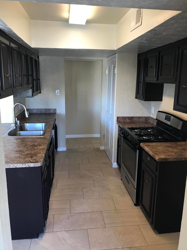 3339 Jackson Ave, El Paso, TX 79930 - photo 6