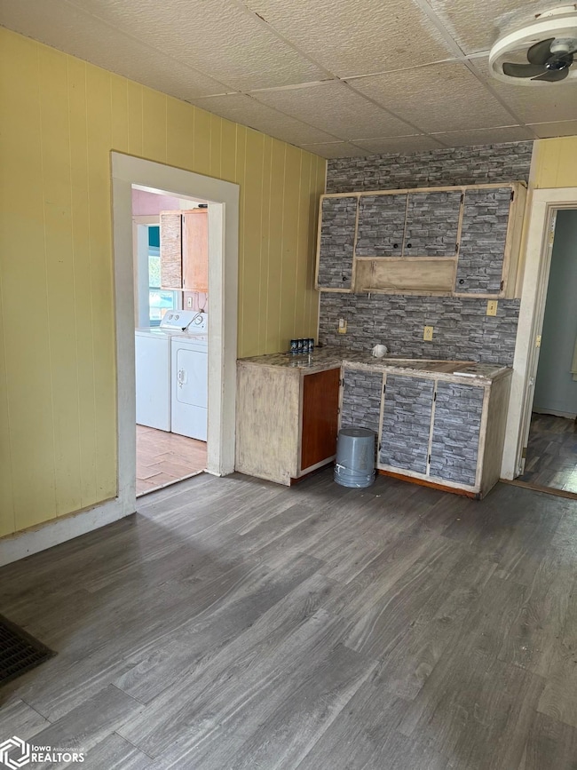 608 W Franklin St, Bloomfield, IA 52537 - photo 7