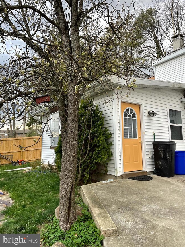 4143 Jacksonwald Ave unit A, Reading, PA 19606 - photo 2