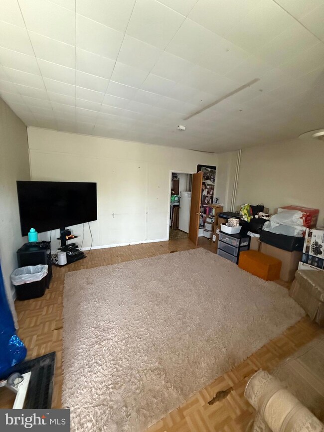 201 Browning Ln, Brooklawn, NJ 08030 - photo 3