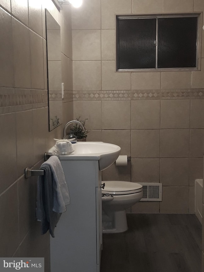 405 Glenmont Ave, Glen Burnie, MD 21061 - photo 3