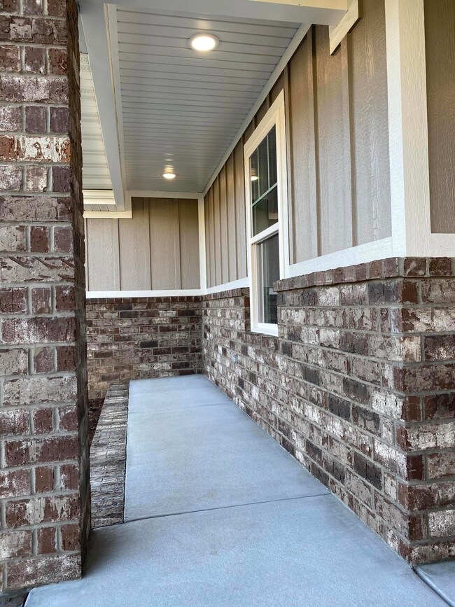 31ADF2F4-C673-4042-8B7B-2479C7BC0ECB