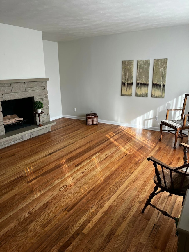 9030 Maplewood Dr, Berrien Springs, MI 49103 - photo 5