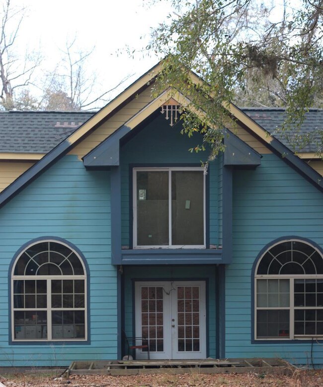 VACANT HOUSE#3 EXTERIOR