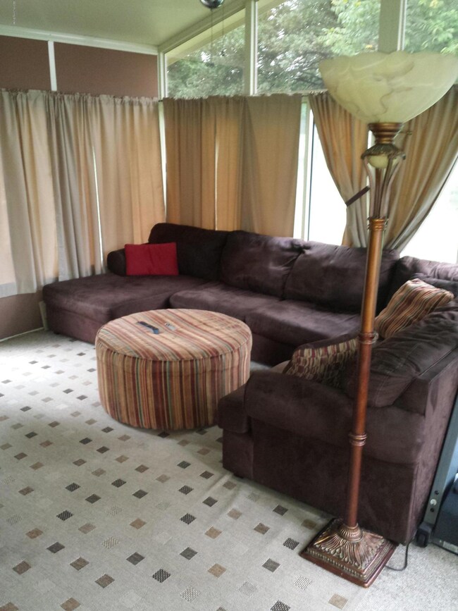 7214 Harborton Way, Louisville, KY 40228 - photo 7