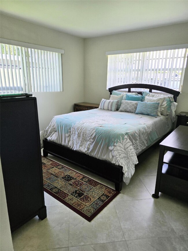 909 SE 13th Ct, Deerfield Beach, FL 33441 - photo 7