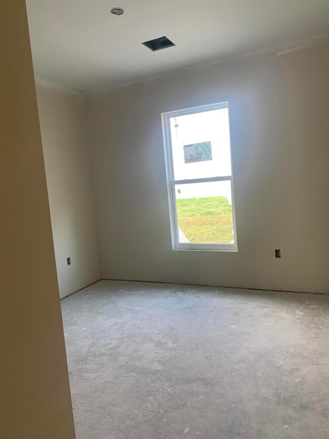 122 San Sebastian Dr, Youngsville, LA 70592 - photo 7