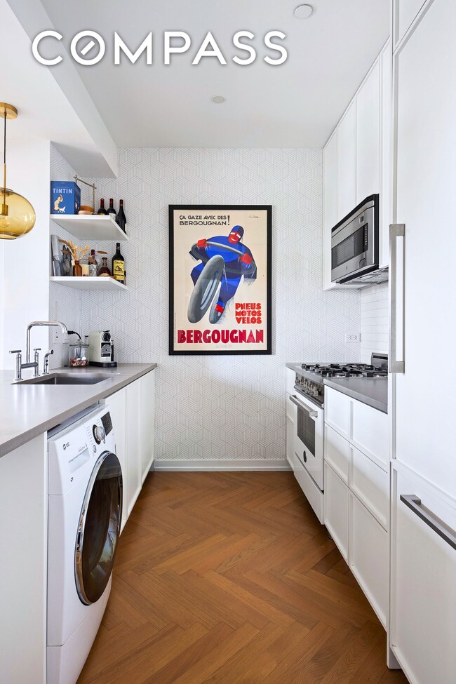 Austin Nichols House unit B503, Brooklyn, NY 11249 - photo 6