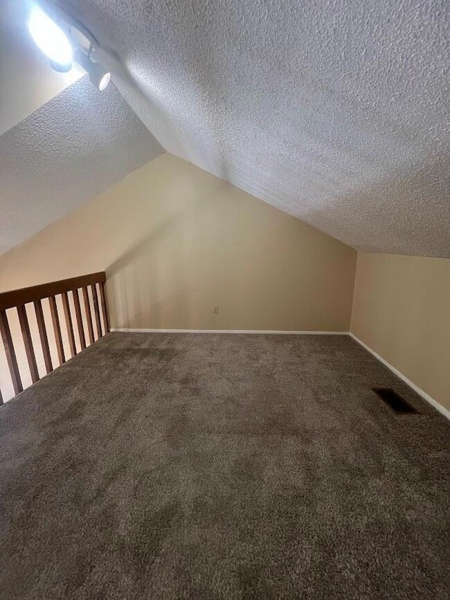 2210 Pearl St unit 302, Austin, TX 78705 - photo 6