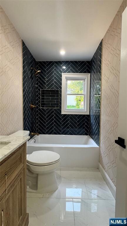 882 Lafayette Ave, Hawthorne, NJ 07506 - photo 4