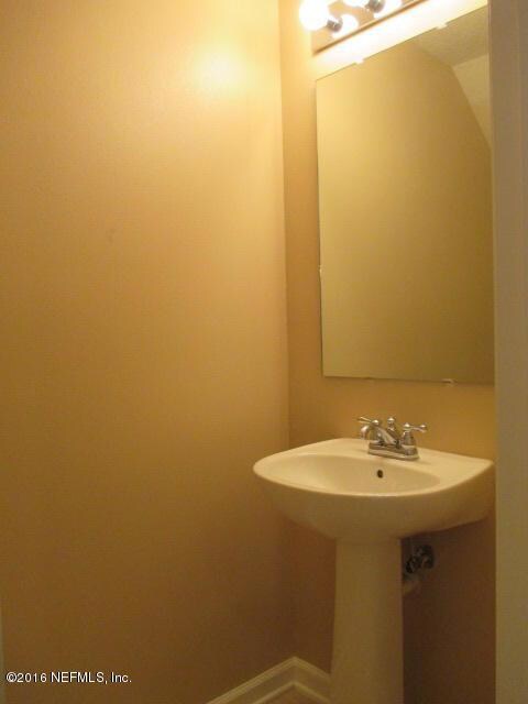 8868 Inlet Bluff Dr, Jacksonville, FL 32216 - photo 6