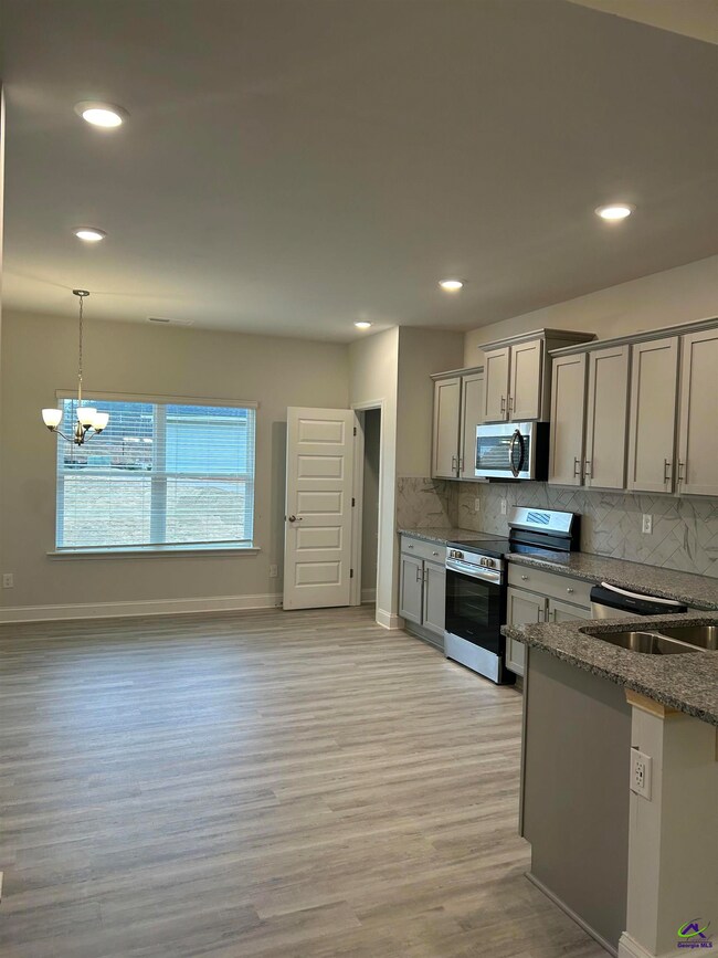 1302 Barrington Place Cove, Macon, GA 31220 - photo 7