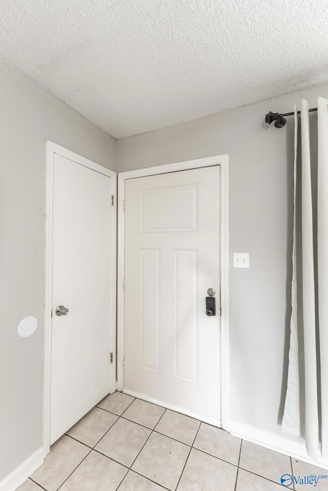 2912 Deerfield Rd NW, Huntsville, AL 35810 - photo 5