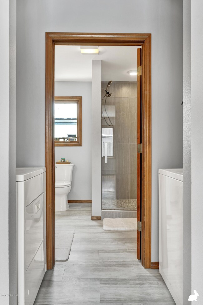 8421 Atkins Place, Anchorage, AK 99507 - photo 7