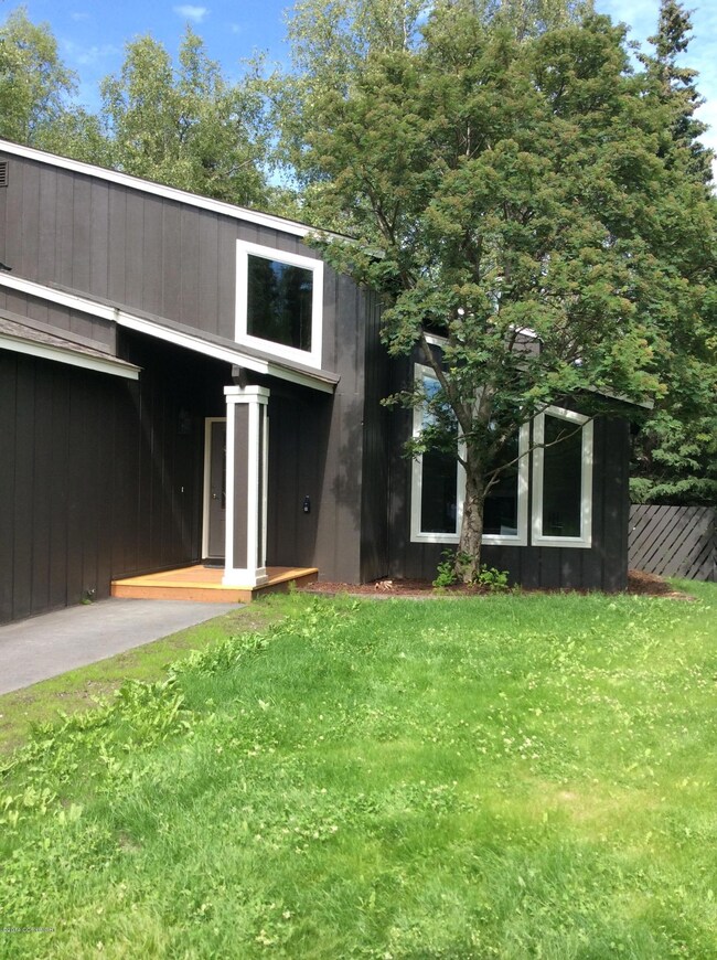 manicured lawn