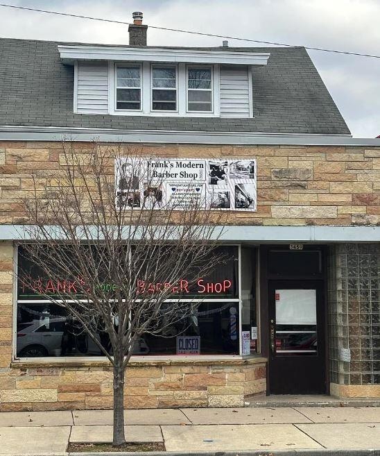 3459 S Kinnickinnic Ave, Milwaukee, WI 53207 - photo 2