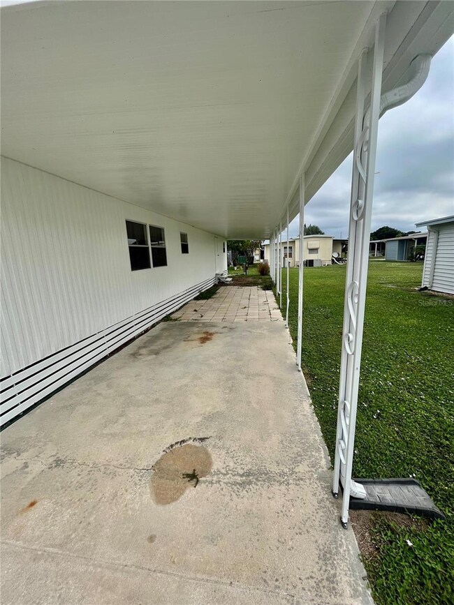 121 Saint Martins Way, Apollo Beach, FL 33572 - photo 6