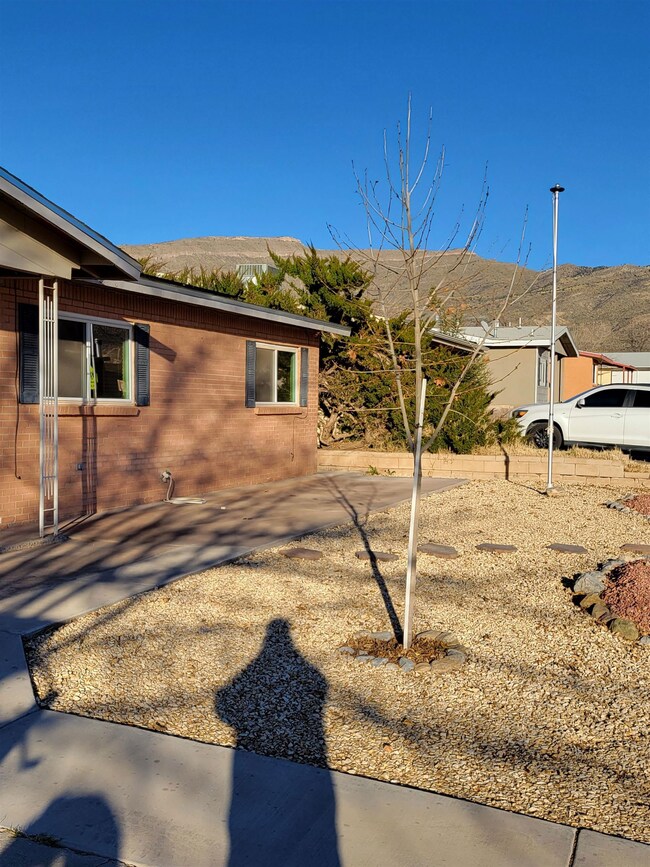 2613 18th St, Alamogordo, NM 88310 - photo 3