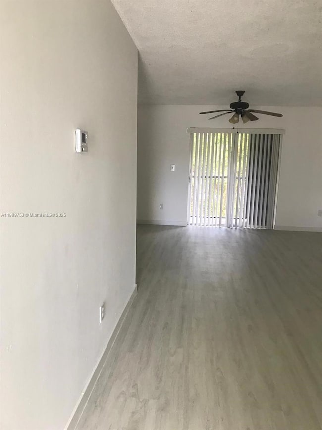 438 NE 210th Cir Terrace unit 2034B, Miami, FL 33179 - photo 3