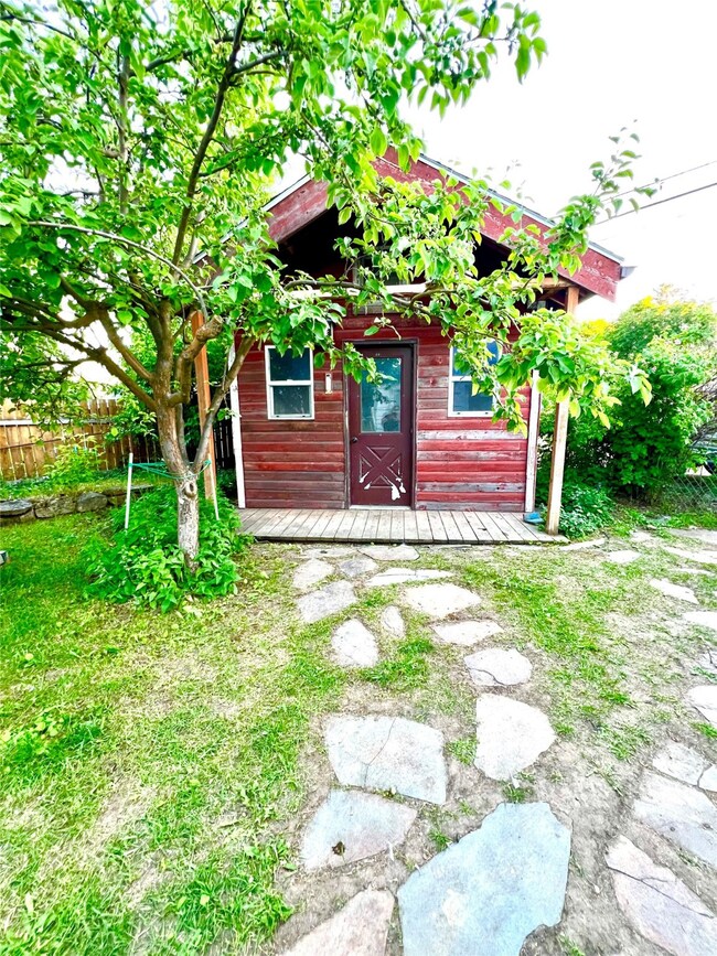 1240 2nd Ave E, Kalispell, MT 59901 - photo 4