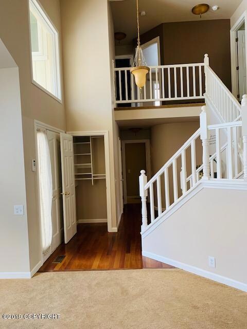 5_Large Entry