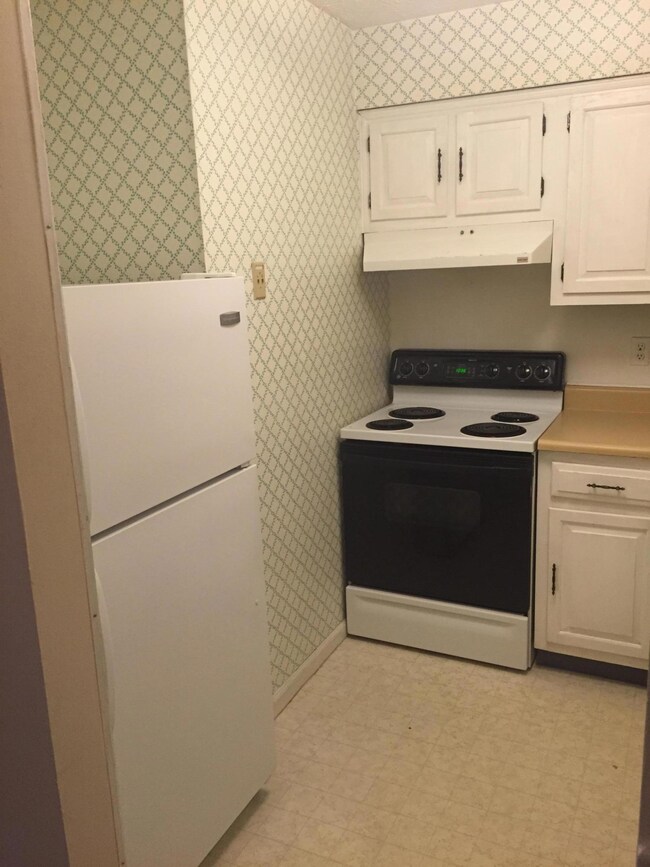 1470 Slade Ave unit 103, Columbus, OH 43235 - photo 6