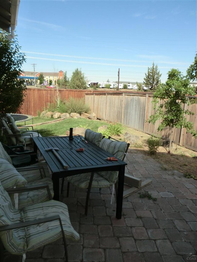 63733 Hunters Cir, Bend, OR 97701 - photo 6