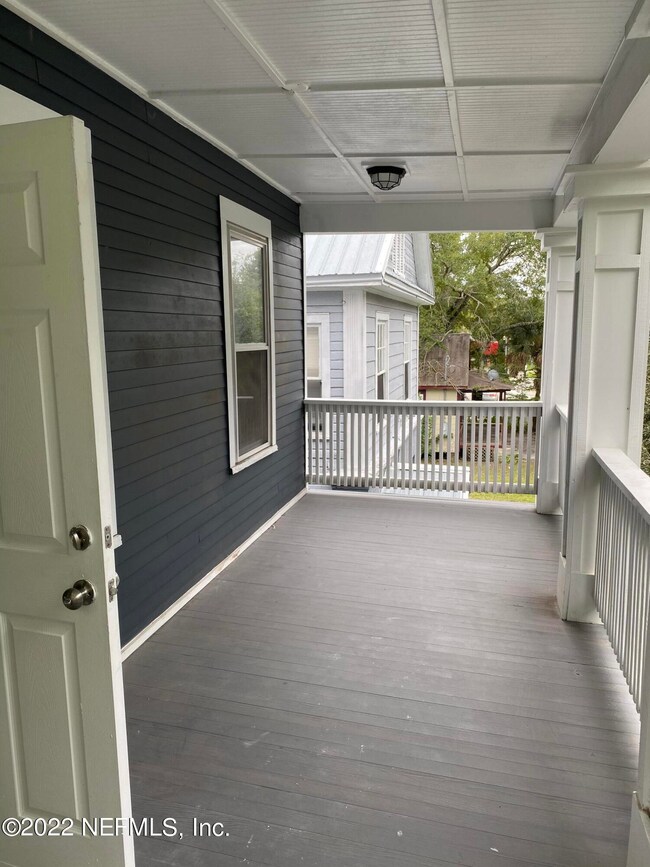 7FBCA69F-E6C9-4833-BCEF-A9D66CE8E93F