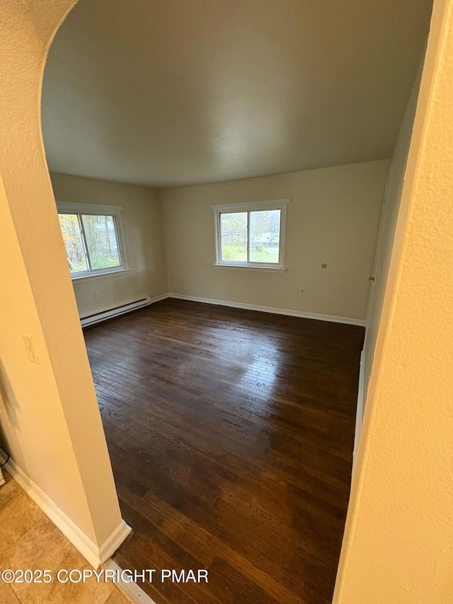 112 Crow Path unit 101, Coolbaugh Township, PA 18466 - photo 4