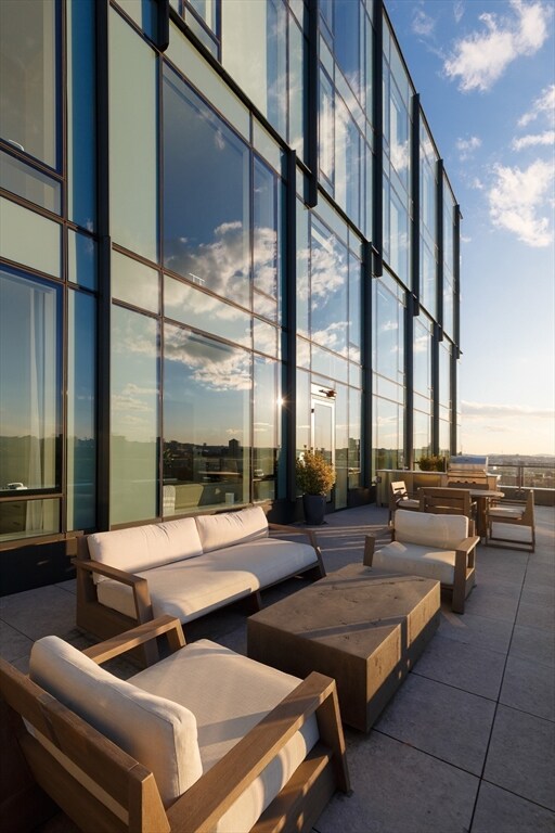 380 Harrison Ave unit 12F, Boston, MA 02118 - photo 5