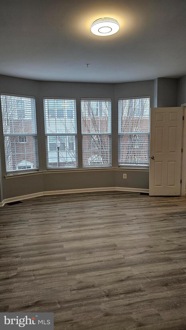 9537 Mine Gap Way, Manassas, VA 20110 - photo 3