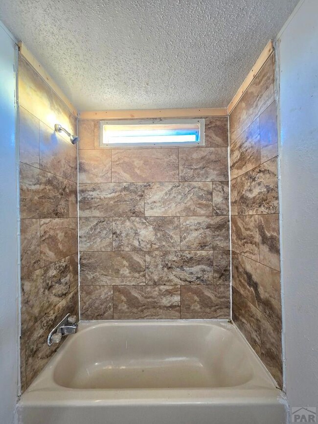 1144 10th St, Las Animas, CO 81054 - photo 6