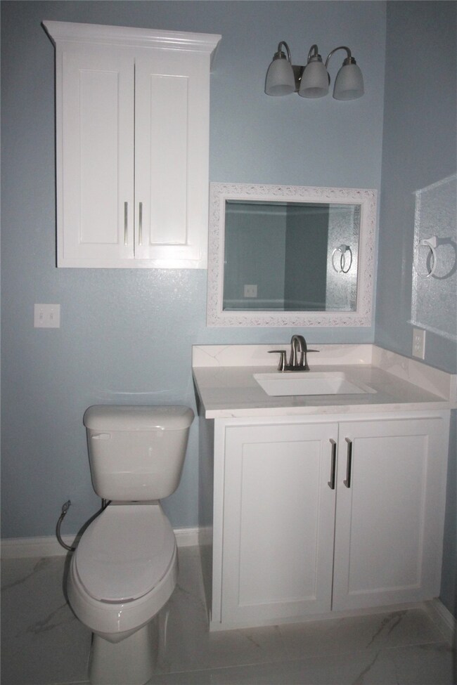 956 County Road 281, Alvin, TX 77511 - photo 4