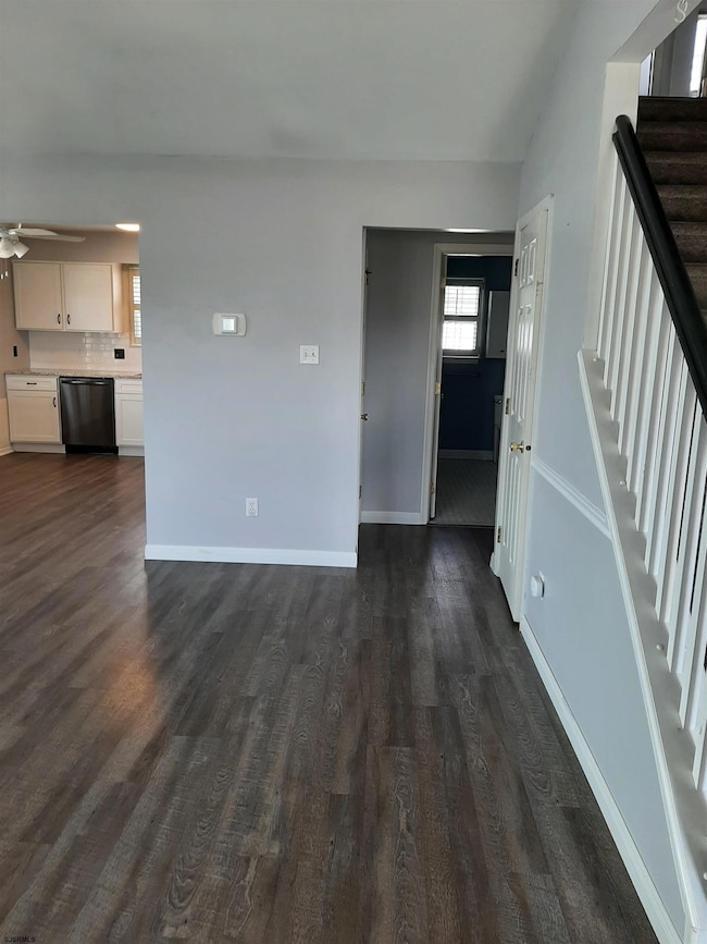 9 Pacific Ave, Somers Point, NJ 08244 - photo 4