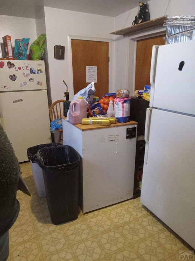 MAIN LEVEL KITCHEN