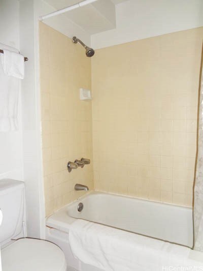 Tradewinds Plaza unit 306, Honolulu, HI 96815 - photo 5