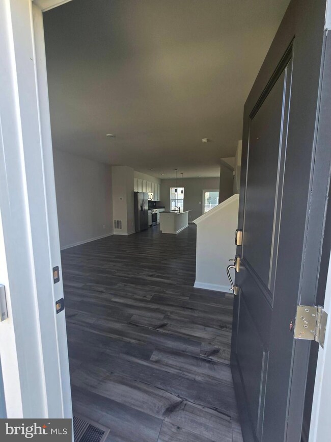 1343 Cedar Valley Rd, Ranson, WV 25438 - photo 4